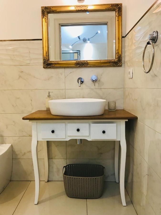 Camera Privata “Un Nido A Castello” Hotell Cagliari Eksteriør bilde